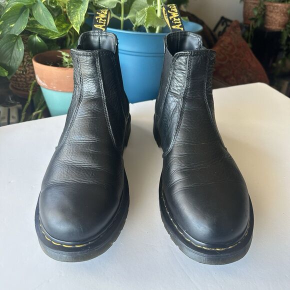 Dr. Martens Airwair Chelsea Ankle Boots Men\'s US 11 Black Leather Pull-On main image 10